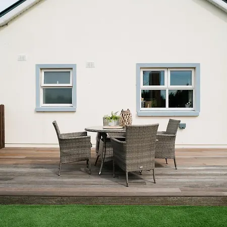 Modern Self Catering Apartment, Miltown Malbay Apartment
