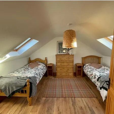 Modern Self Catering Apartment, Miltown Malbay *